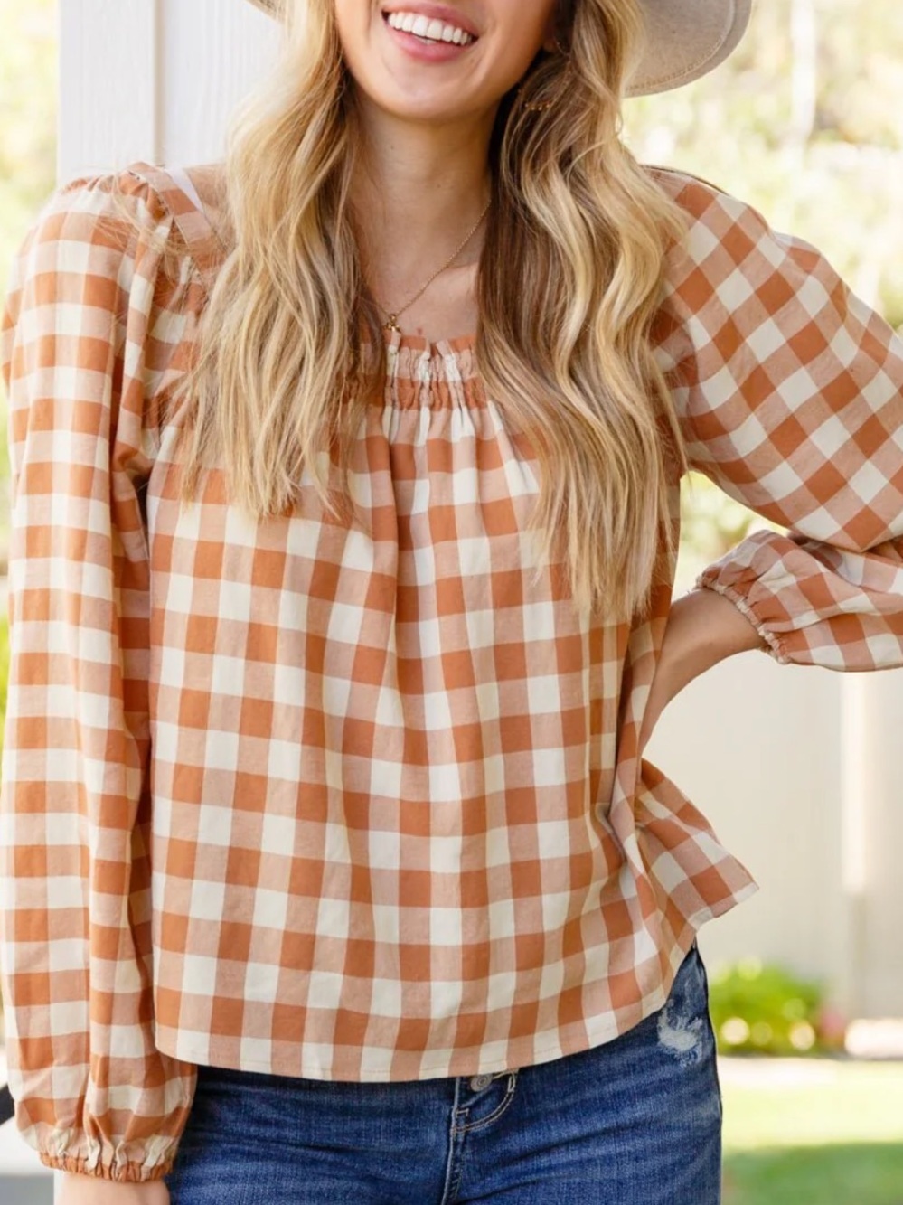 CARAMEL AND CREAM! Women’s Tan Gingham Smocked Neck Blouse! New! L
